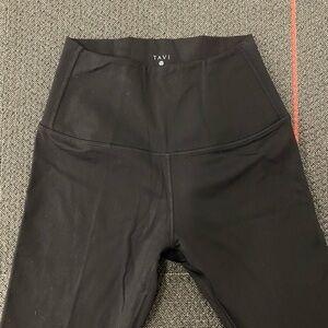 Tavi- Pure Barre High Waisted 7/8 Tight leggings